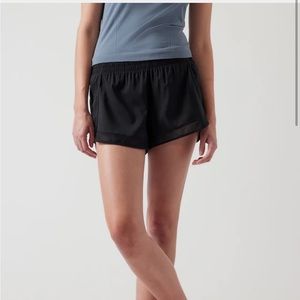 Athleta Mesh Racer Run Short 4”